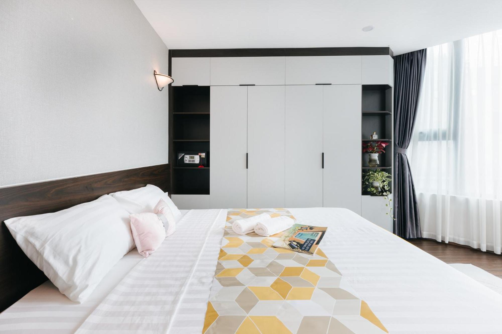 Ivy Hotel & Apartment - Stay 24H Hanoi Bagian luar foto