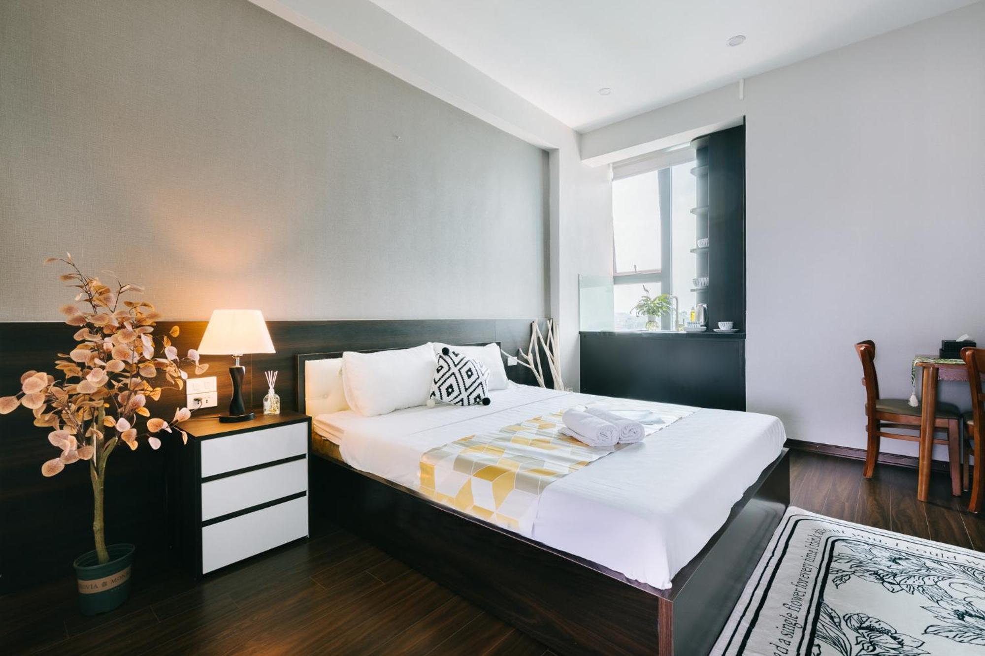 Ivy Hotel & Apartment - Stay 24H Hanoi Bagian luar foto