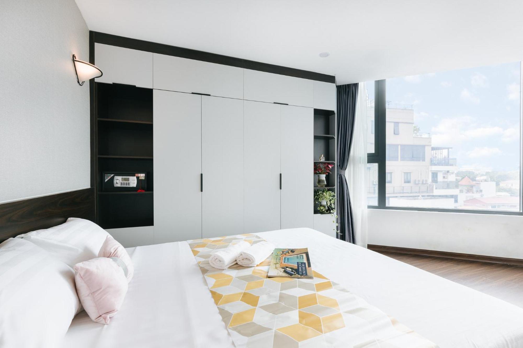 Ivy Hotel & Apartment - Stay 24H Hanoi Bagian luar foto