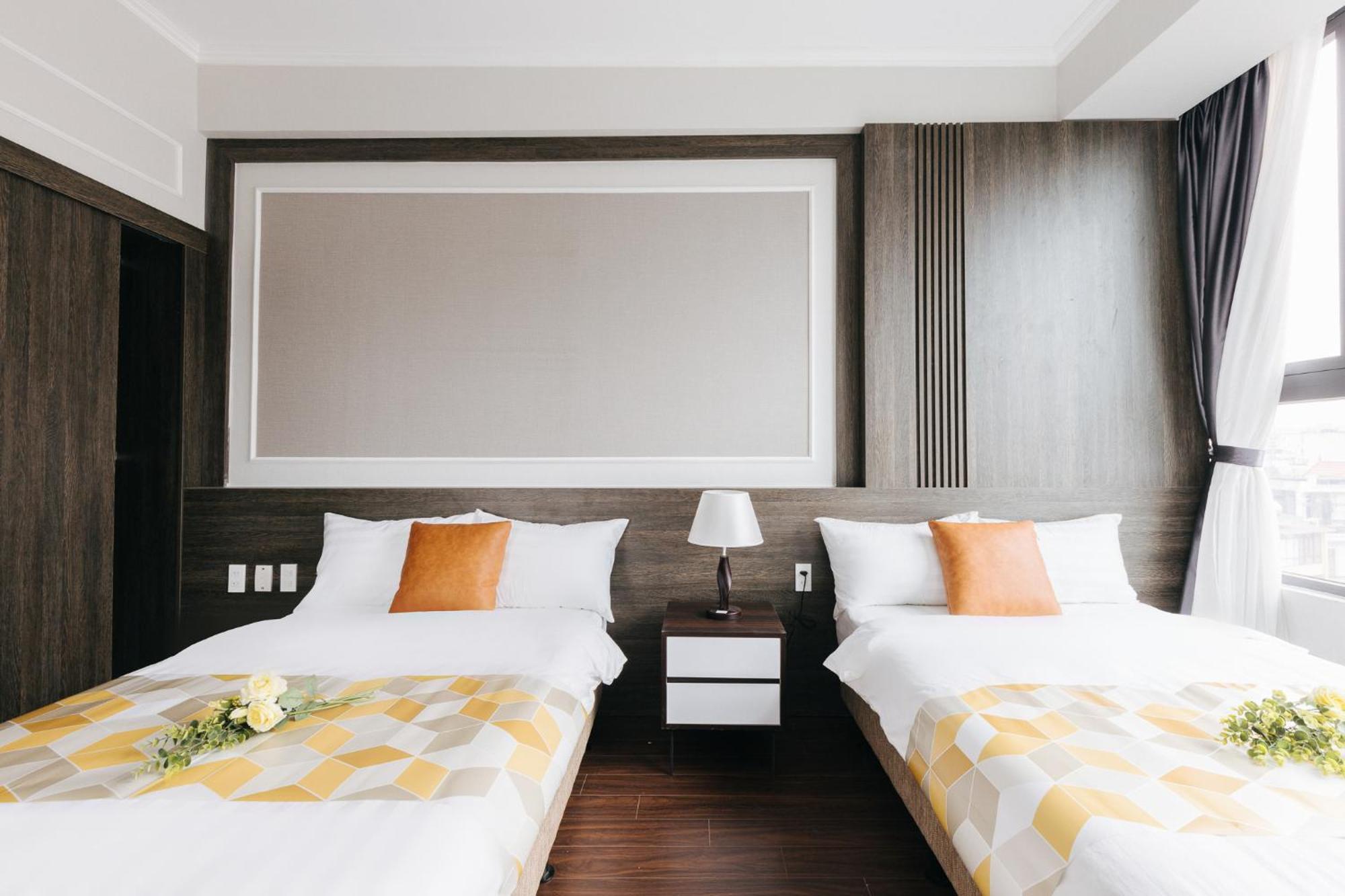 Ivy Hotel & Apartment - Stay 24H Hanoi Bagian luar foto