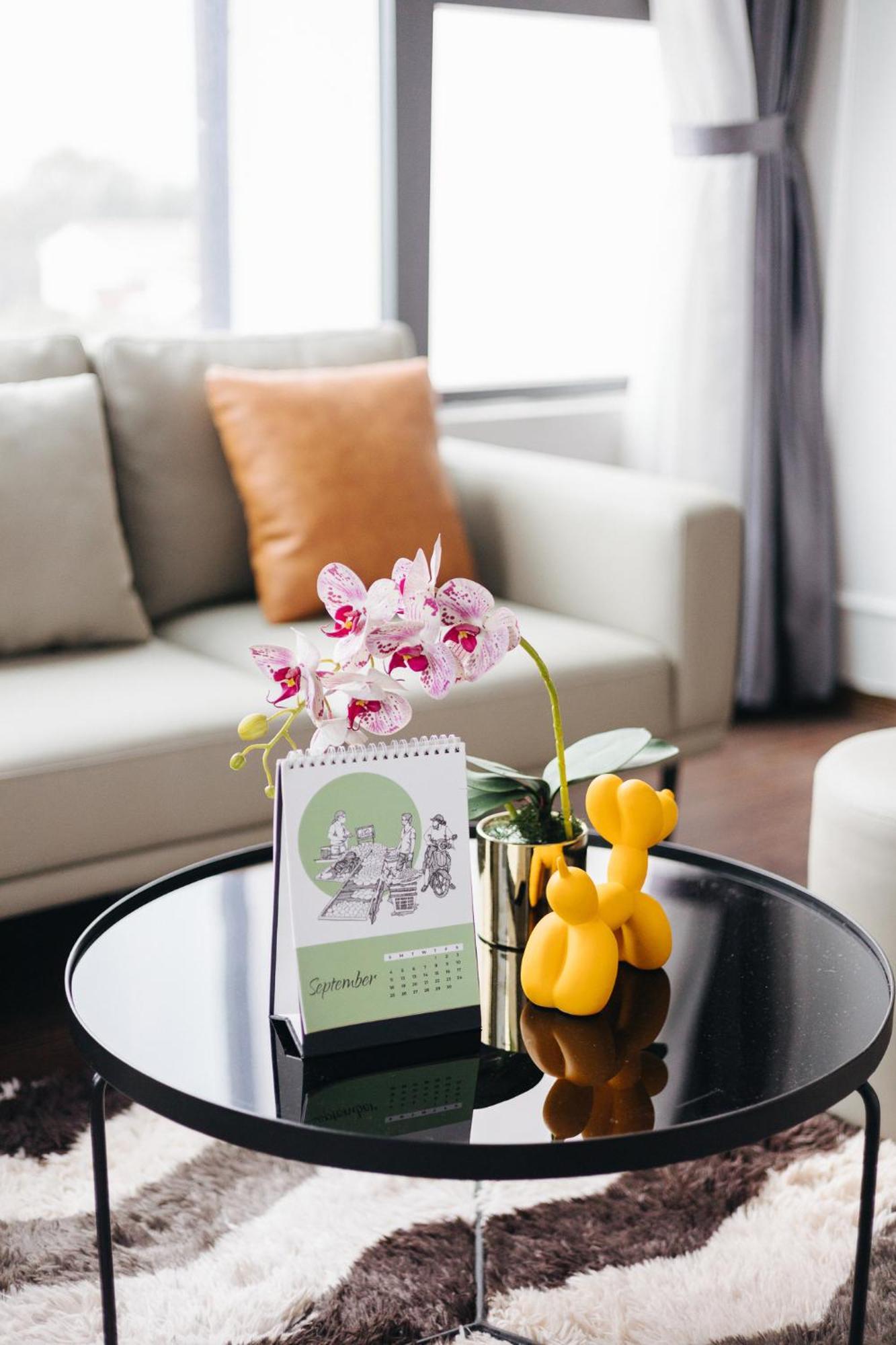 Ivy Hotel & Apartment - Stay 24H Hanoi Bagian luar foto