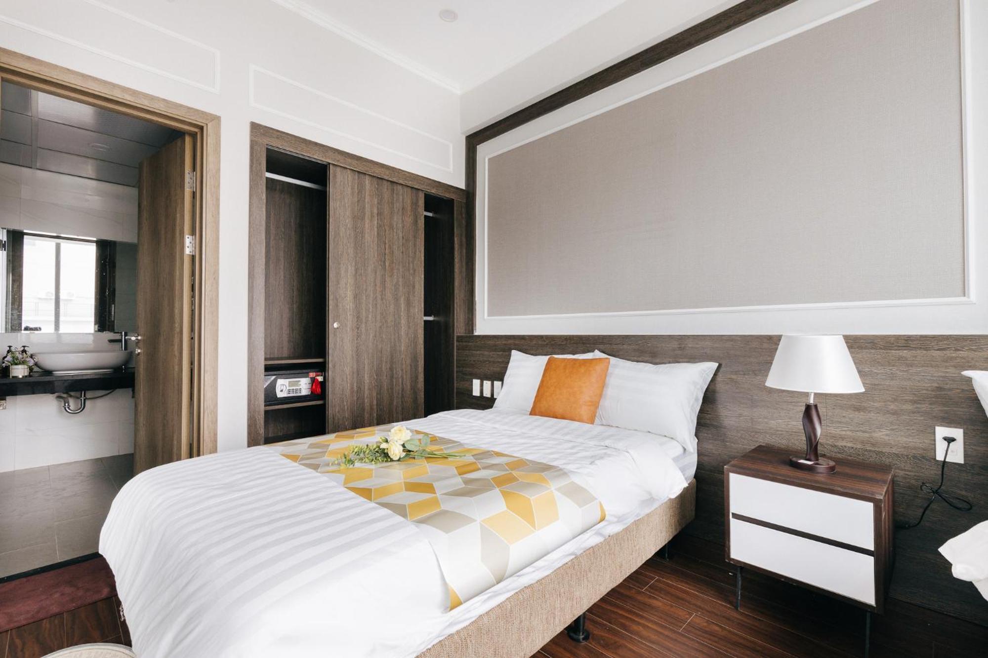 Ivy Hotel & Apartment - Stay 24H Hanoi Bagian luar foto