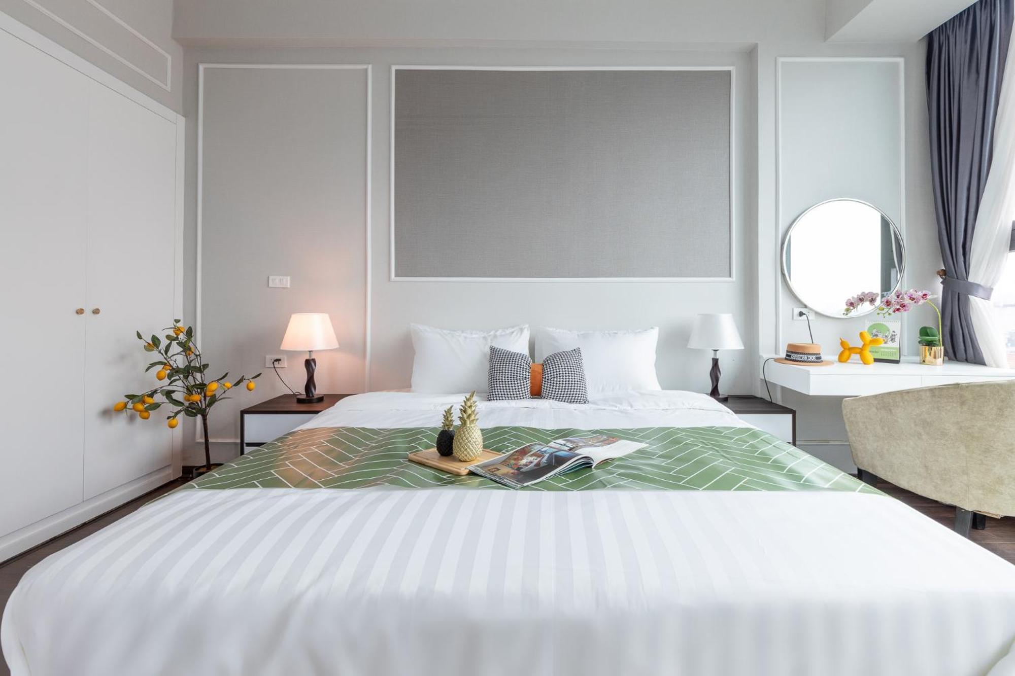 Ivy Hotel & Apartment - Stay 24H Hanoi Bagian luar foto