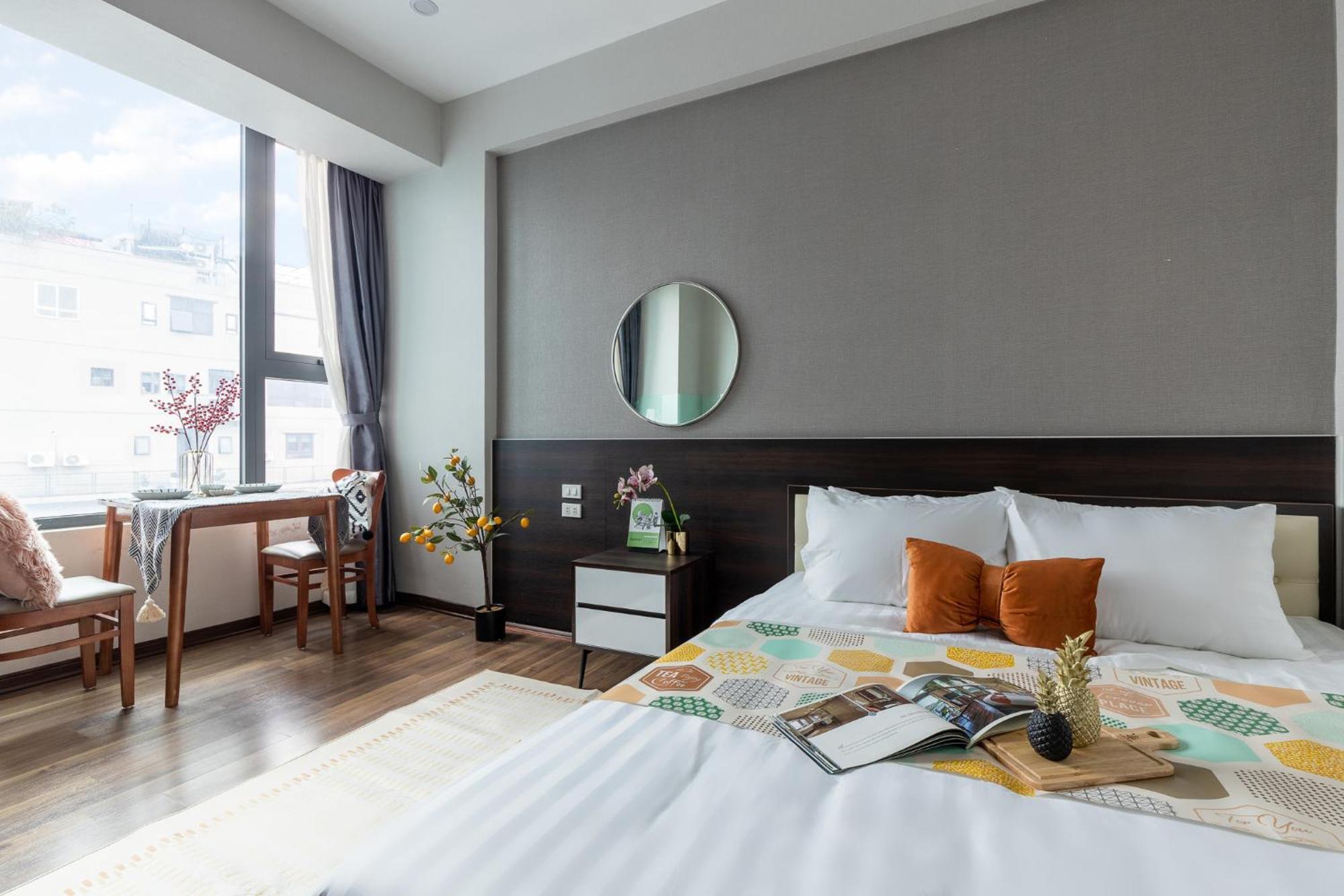 Ivy Hotel & Apartment - Stay 24H Hanoi Bagian luar foto