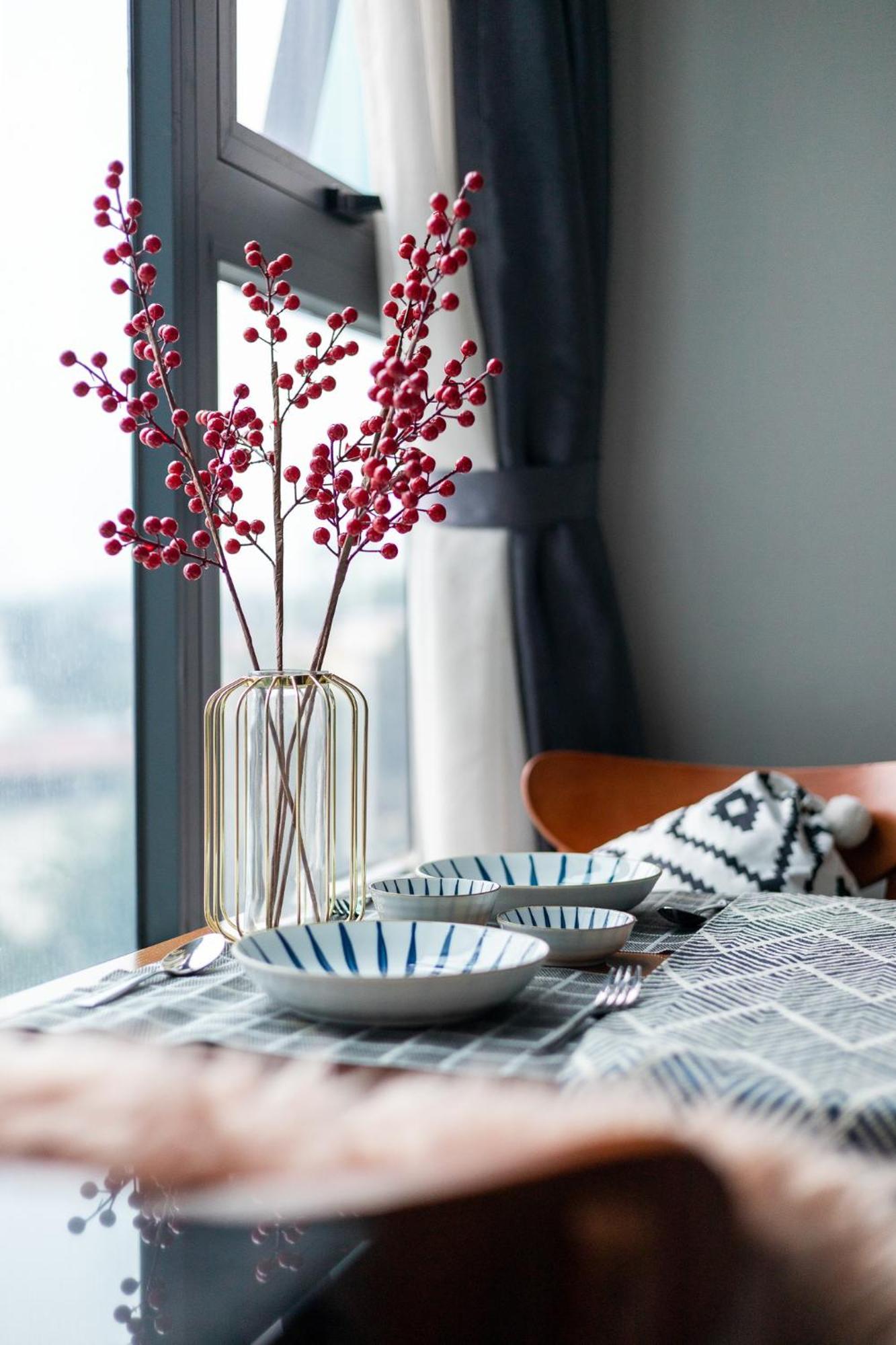 Ivy Hotel & Apartment - Stay 24H Hanoi Bagian luar foto