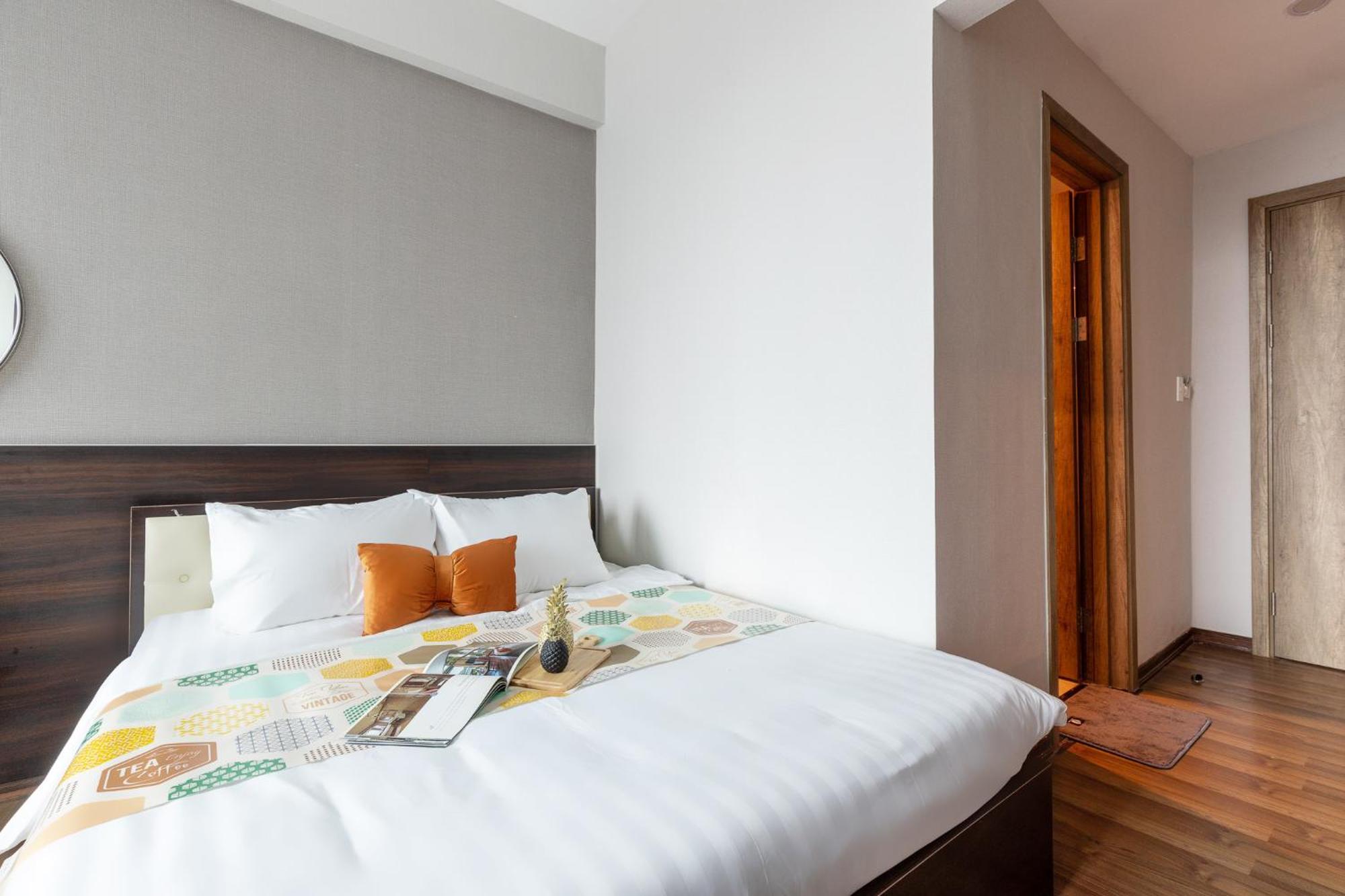 Ivy Hotel & Apartment - Stay 24H Hanoi Bagian luar foto