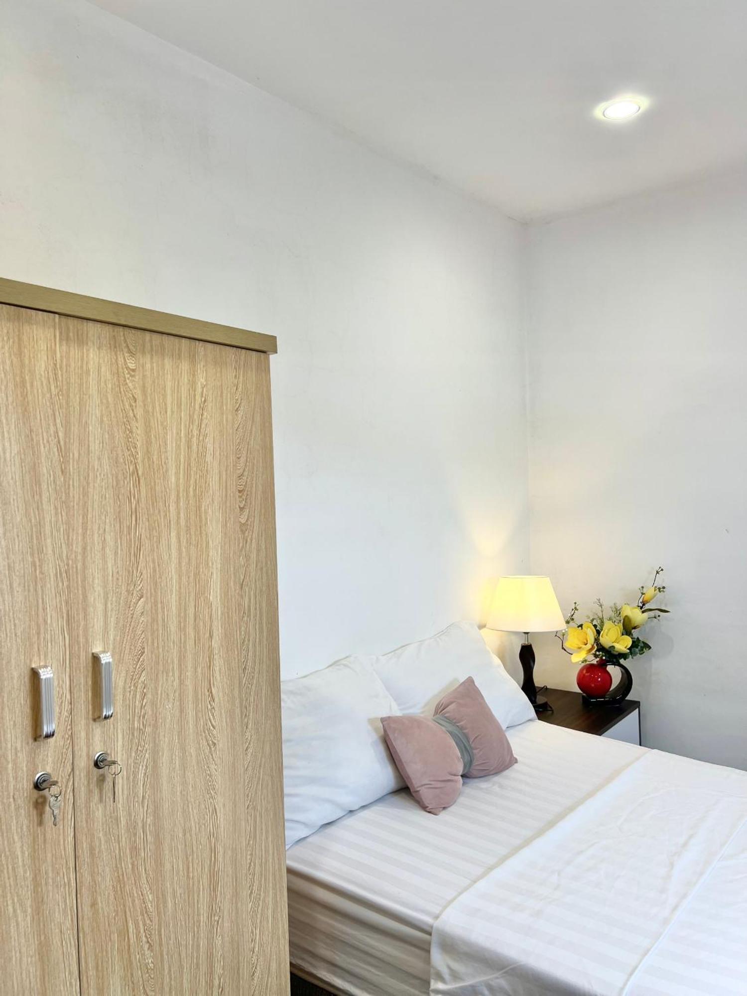 Ivy Hotel & Apartment - Stay 24H Hanoi Ruang foto